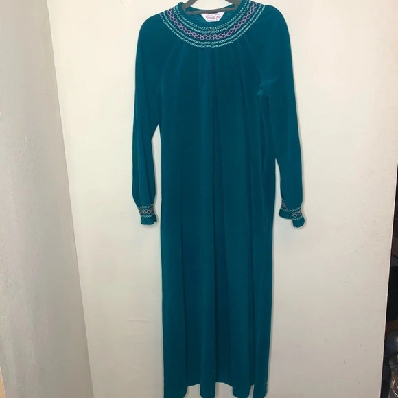 Vintage Vanity Fair House Dress Pajama Dress Size Small - Picture 1 of 6